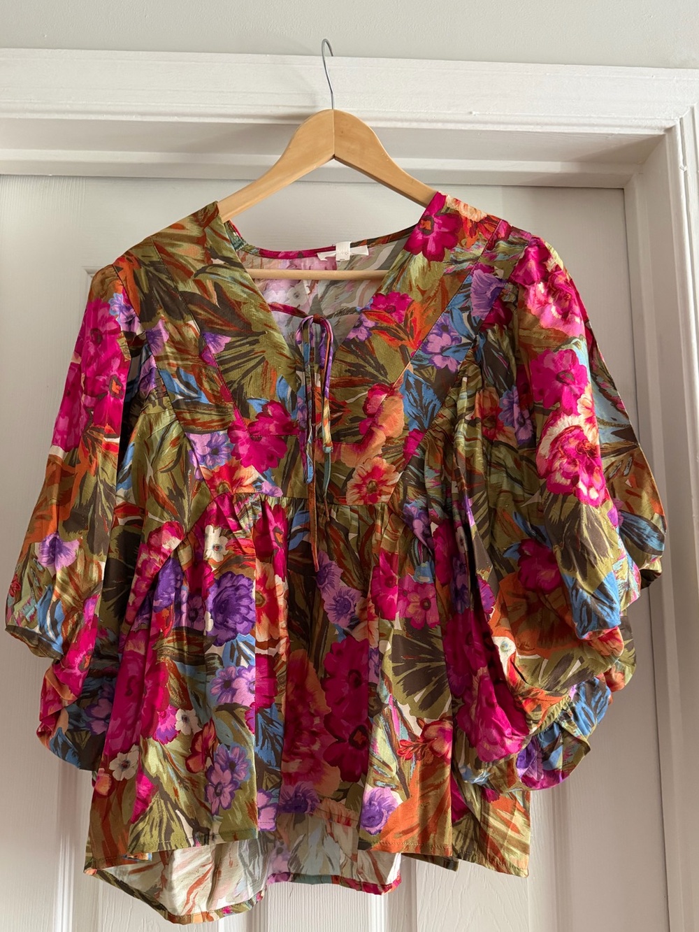 Vibrant Pink Floral Peasant Blouse with Tie Neck & bubble sleeves